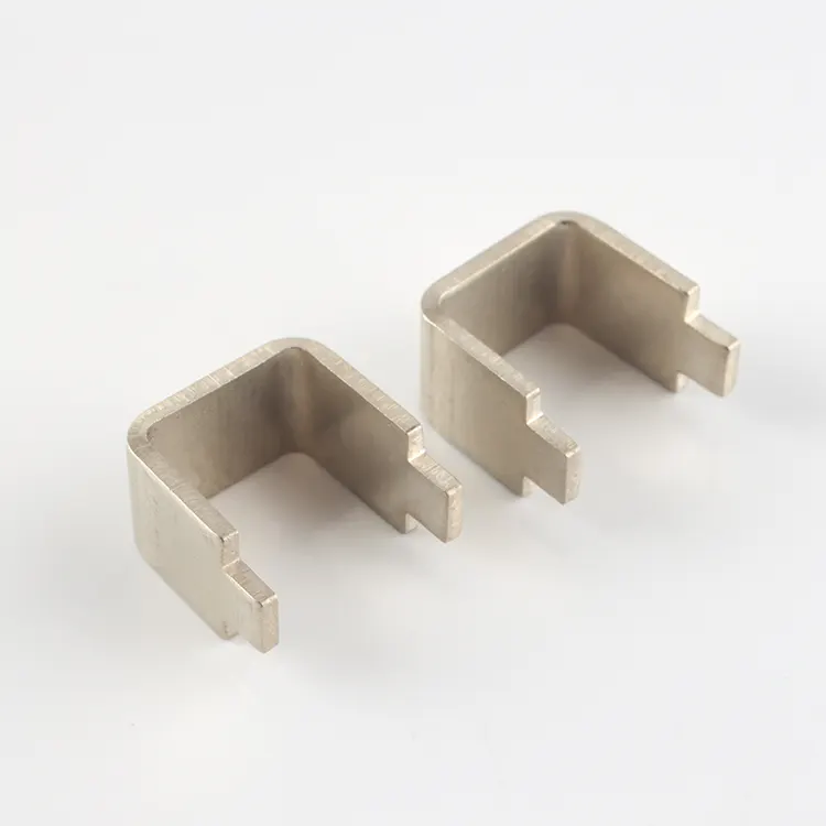 Pienen vastuksen shuntti